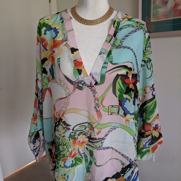 Vantarsi Tops - Vantarsi Floral Blouse